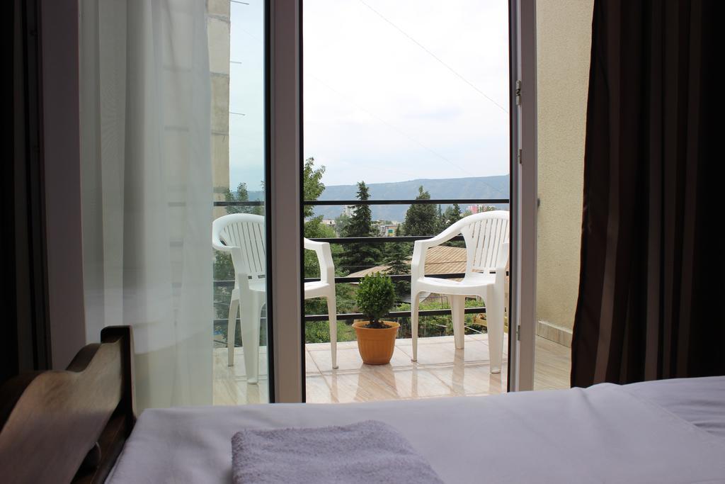 Hotel Nina Tiflis Exterior foto